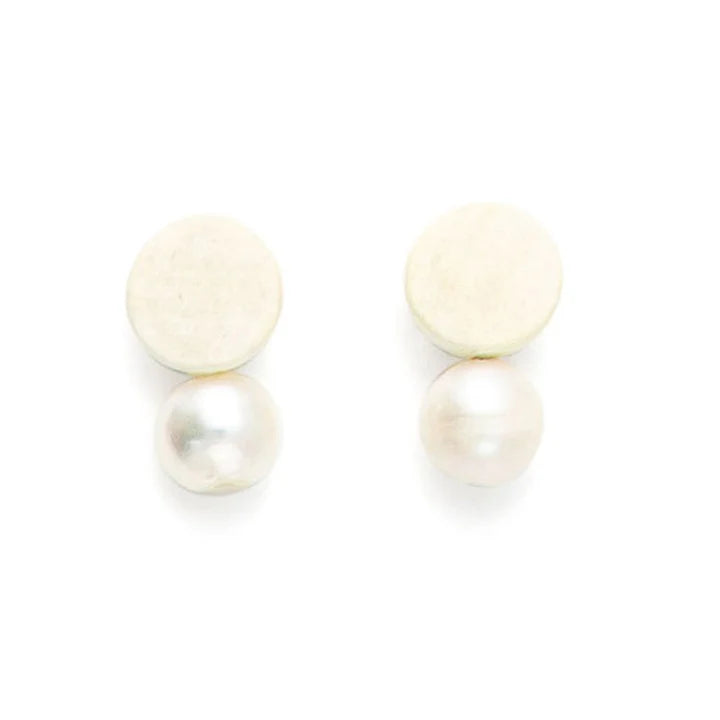 Round Wood w Freshwater Pearl Studs