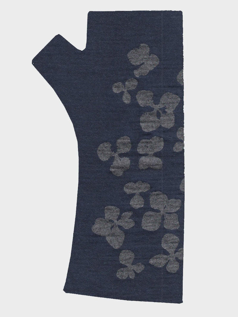 Kate Watts Merino Gloves - Ink Hydrangea