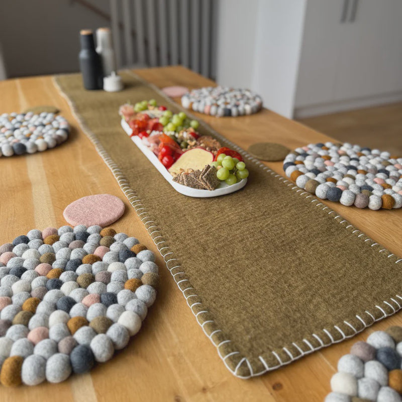 Sheeted Blanket Stitch - Table Runner