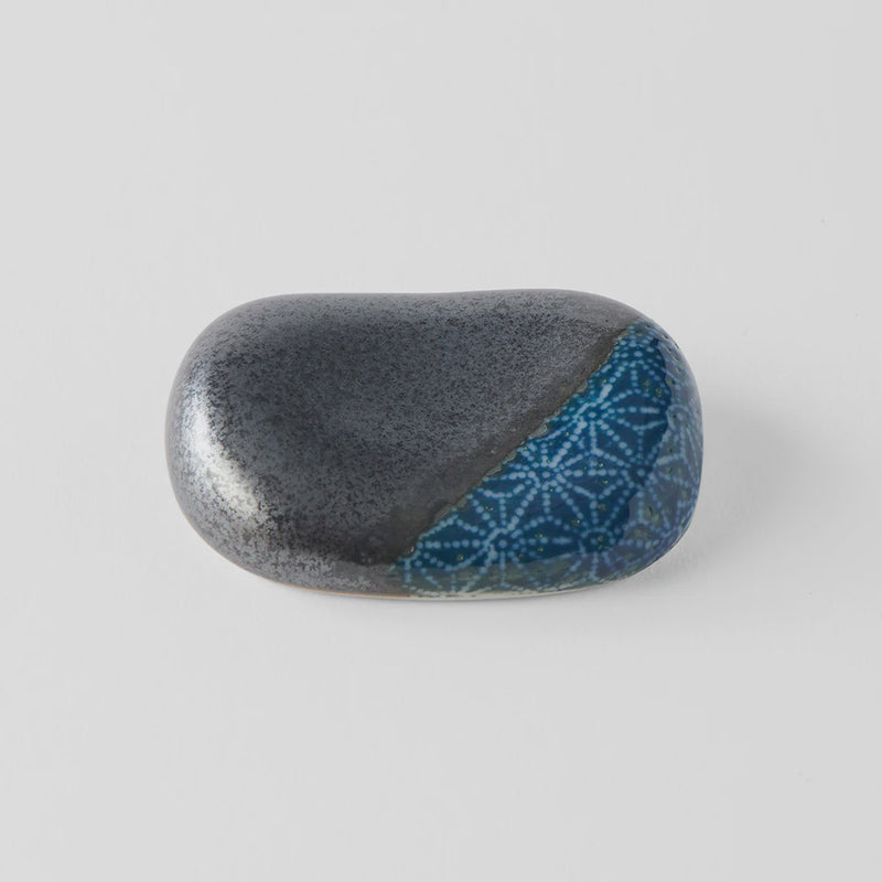 Black with Blue Chopstick Rest