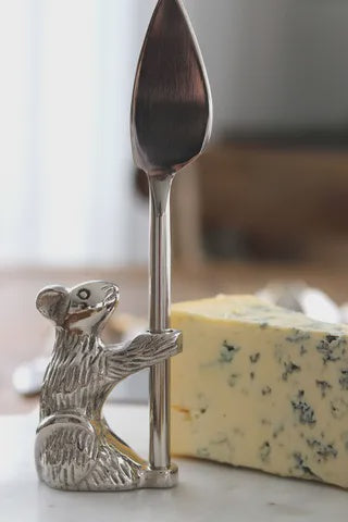 Standing Guard Mouse Cheese Knife