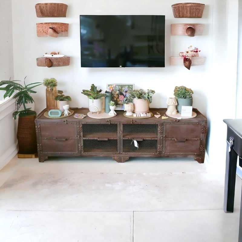 Logan Entertainment Unit (SALE)