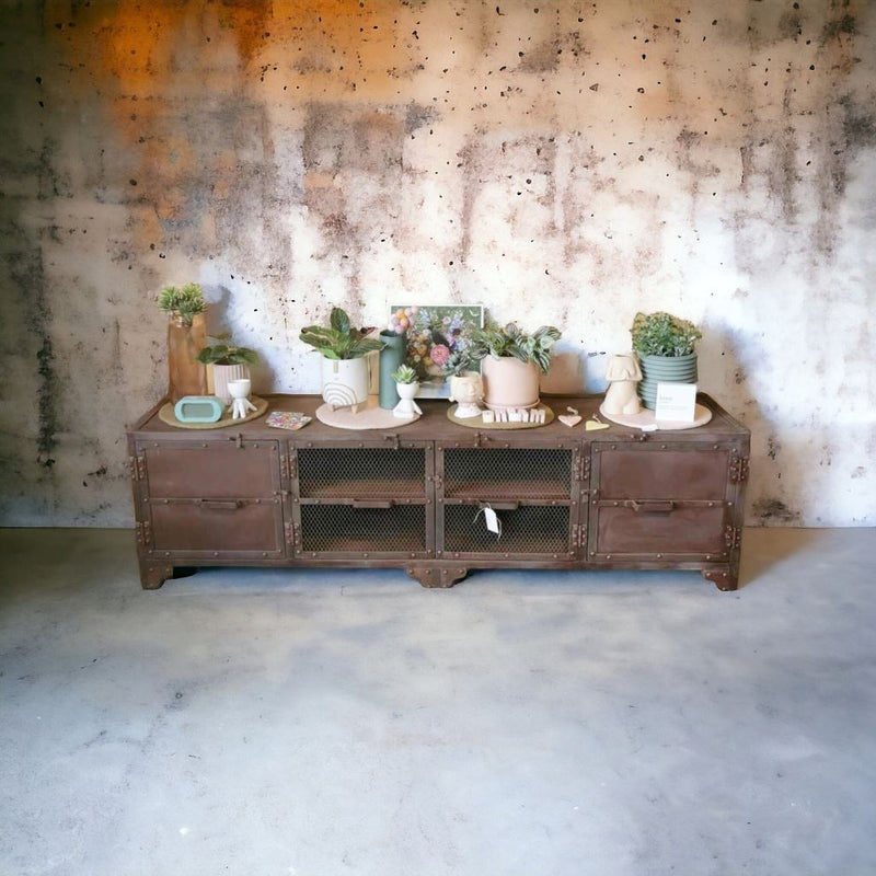 Logan Entertainment Unit (SALE)