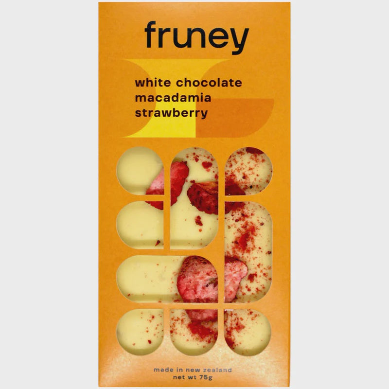 White chocolate, Macadamia & Strawberry Bar
