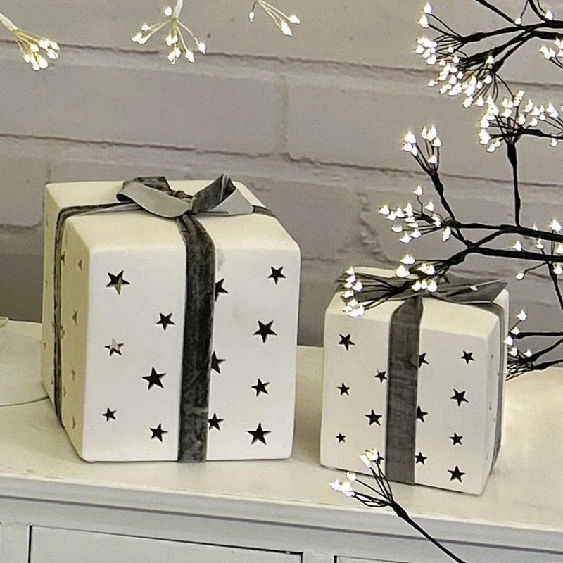 Ceramic Present w/ Lights