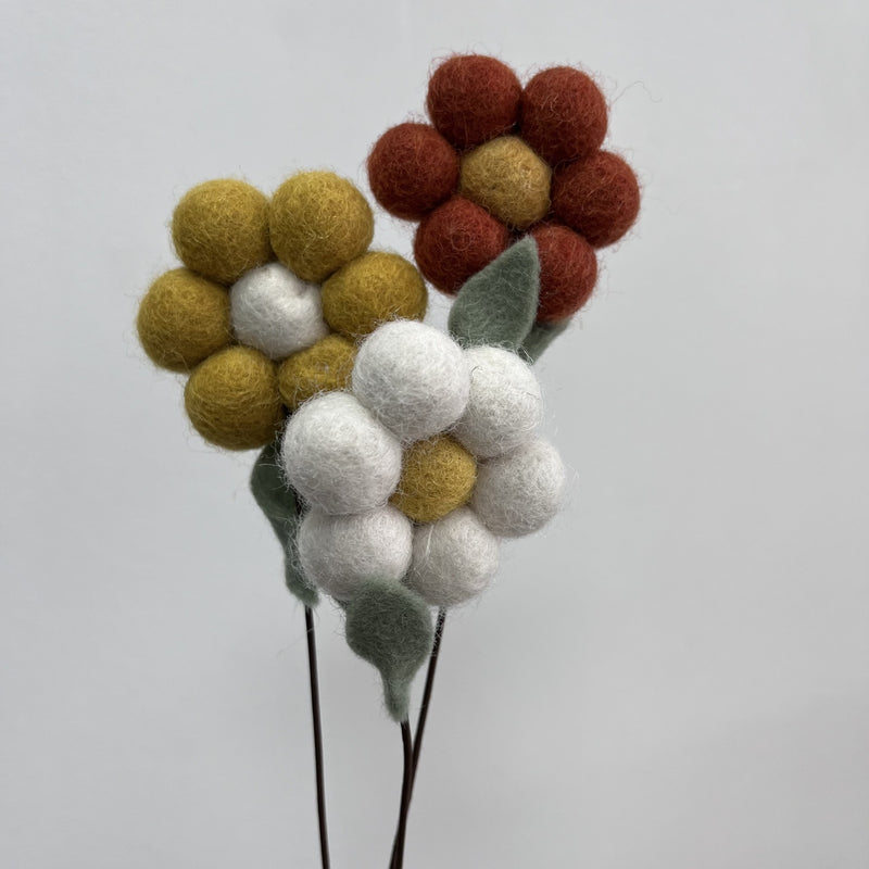 Felt Daisy Stem