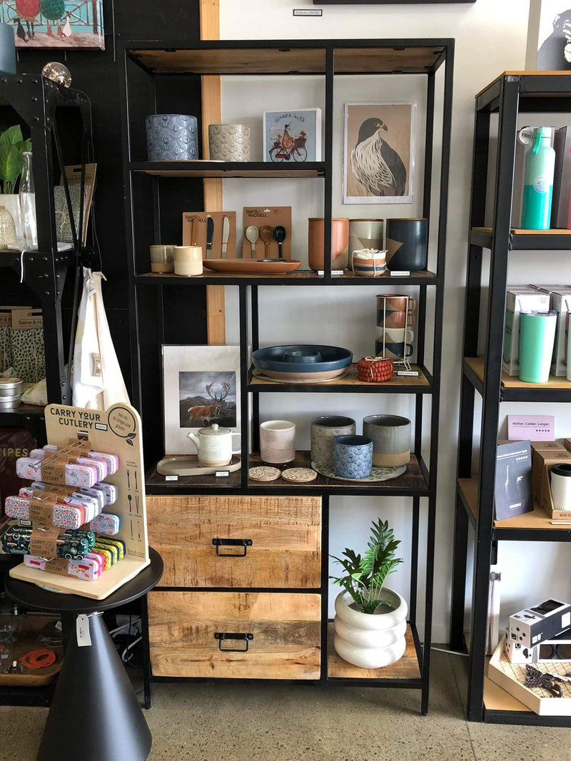 Daisy Display Shelf (SALE)
