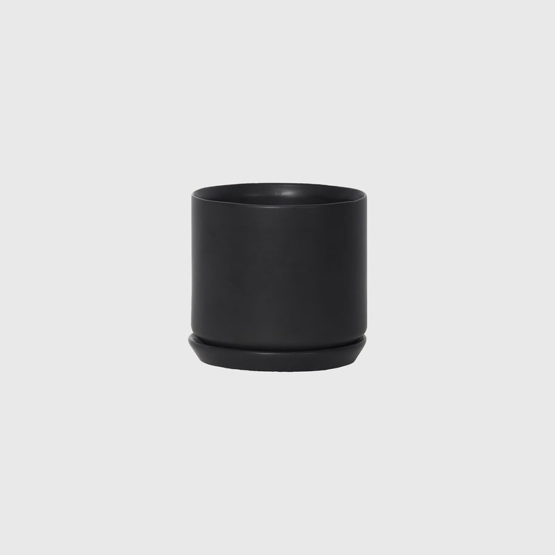 Oslo Planter - medium (all colours)