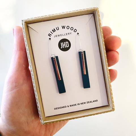 Straight Bar Earrings - Gold